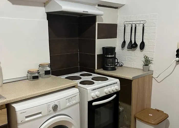 Sailor\'S Apartment